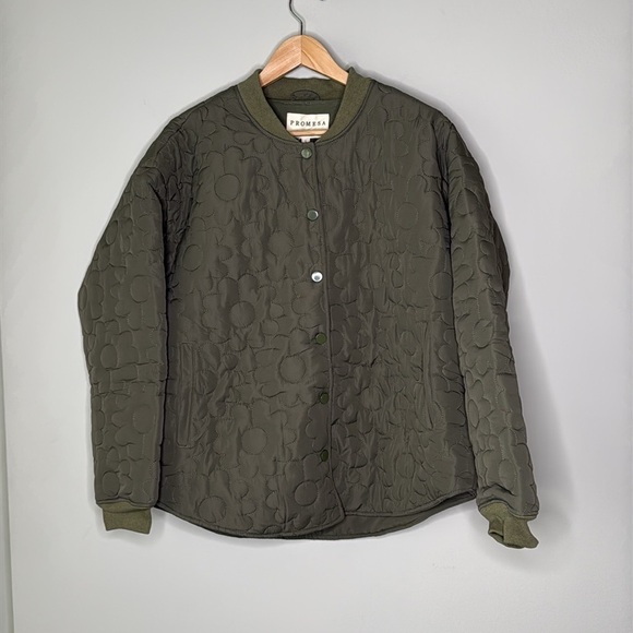 Vici Collection Promesa Kaitlin Quilted Floral Jacket Olive Green Size Large NWT - Picture 4 of 9
